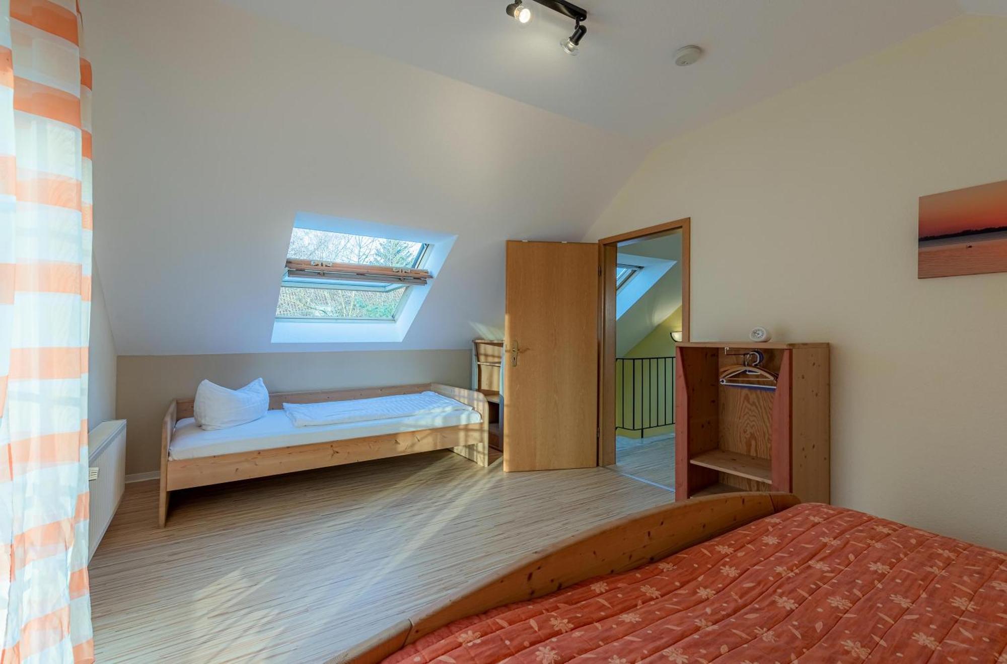 Ferienhaus Schwanensee Fuenfseen Zewnętrze zdjęcie