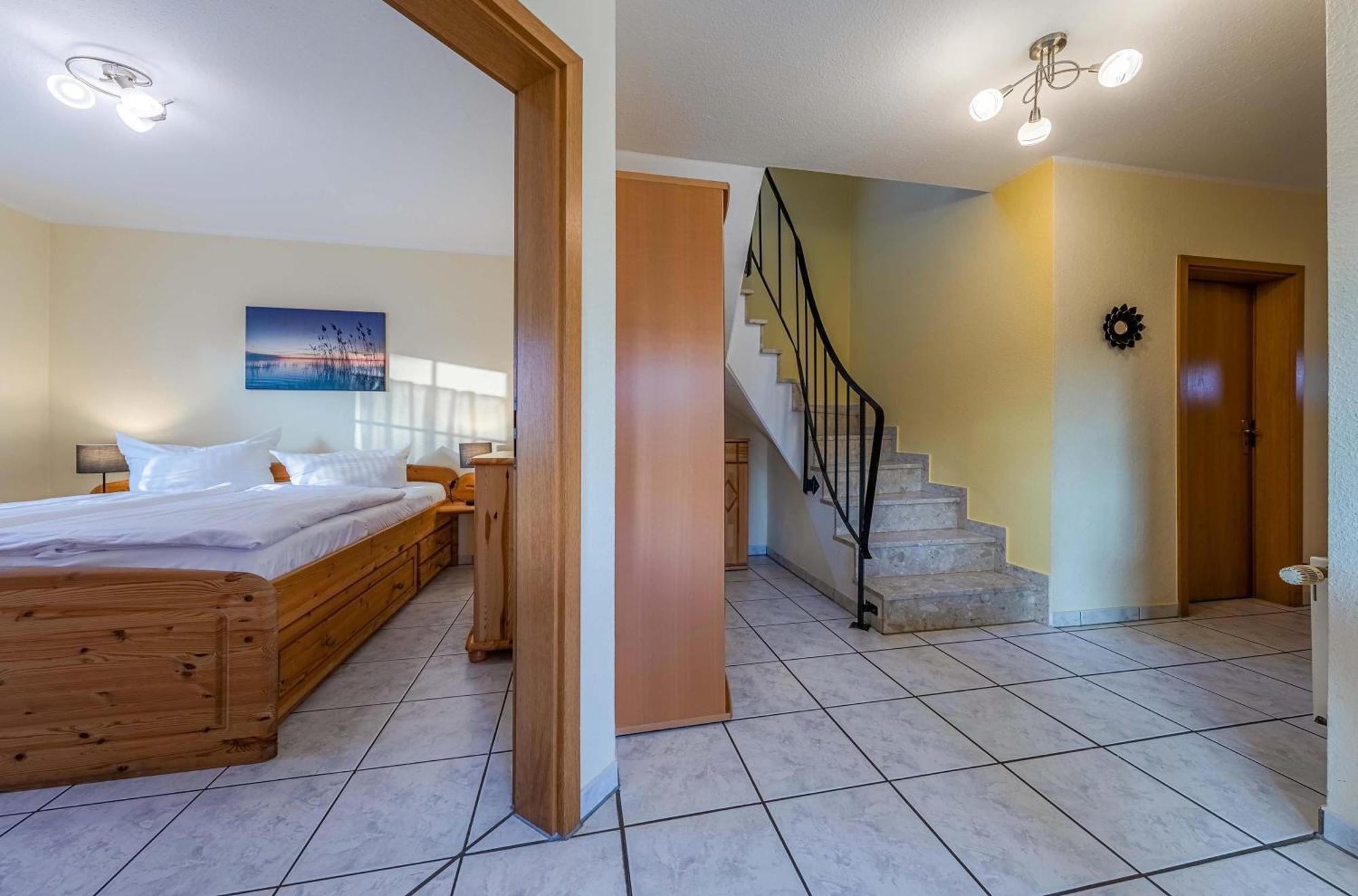 Ferienhaus Schwanensee Fuenfseen Zewnętrze zdjęcie