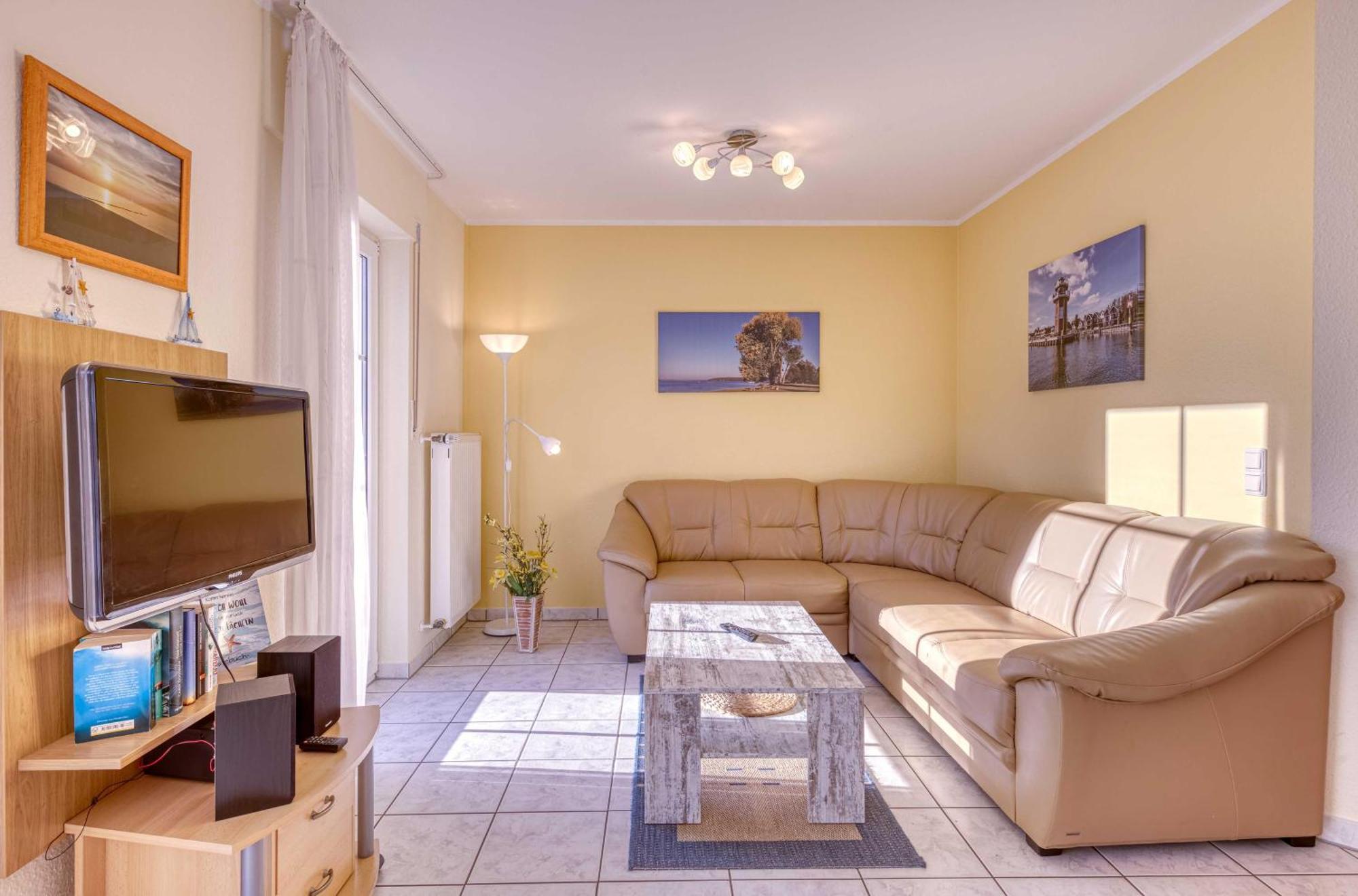 Ferienhaus Schwanensee Fuenfseen Zewnętrze zdjęcie